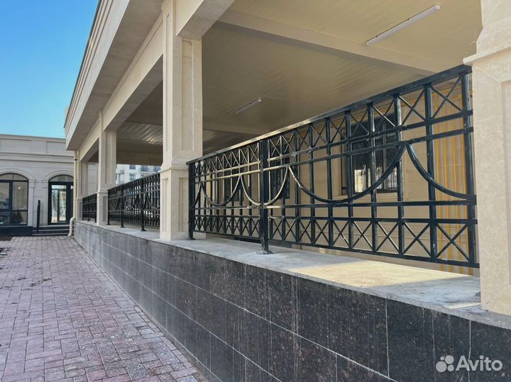 Балконные ограждения металлические 8OmF