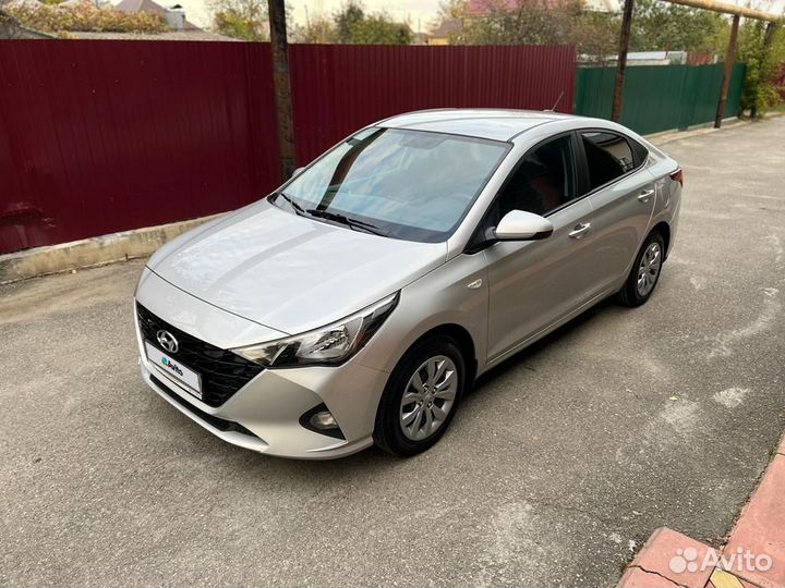 Hyundai Solaris 1.6 AT, 2022, 74 300 км