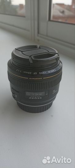 Объектив canon 28mm 1.8