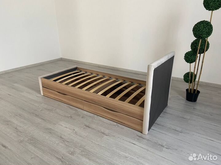 Кровать детская