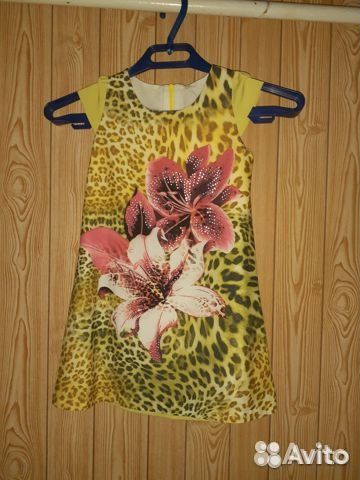 Продам красивые платья