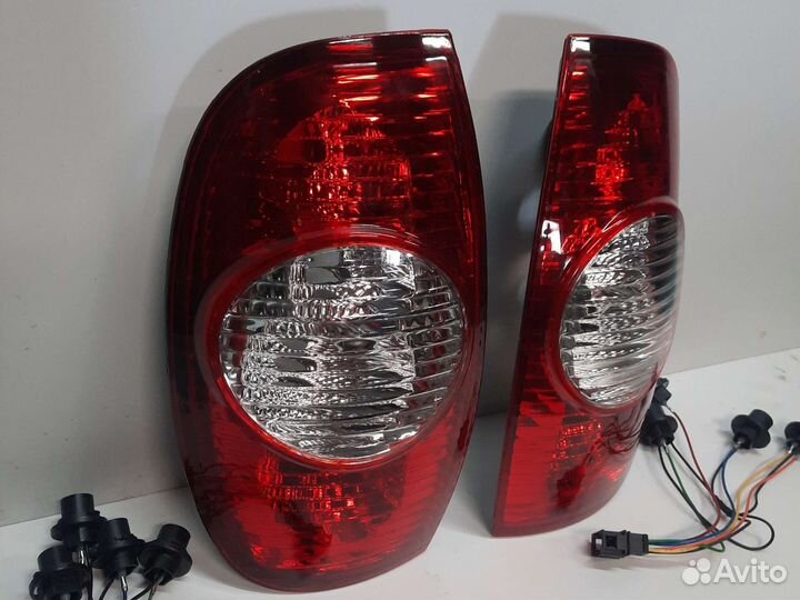 Фонарь задний Chevrolet niva