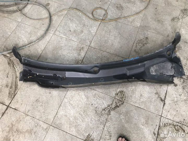 Жабо Chrysler 300C