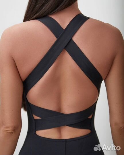 Крутой комбинезон новый