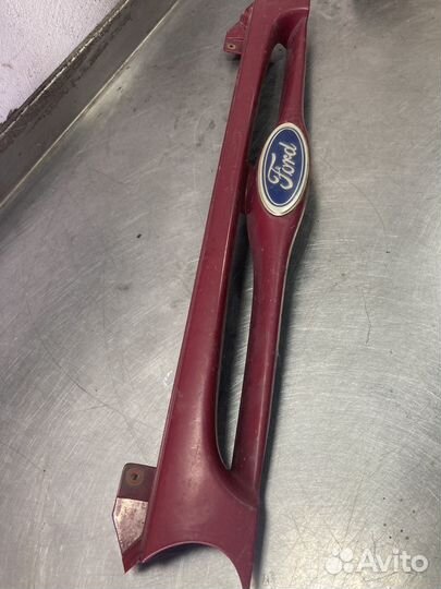 Решетка радиатора ford mondeo 1