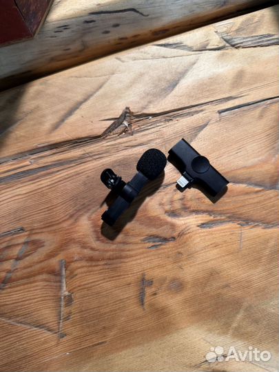 Беспроводной петличный микрофон iPhone