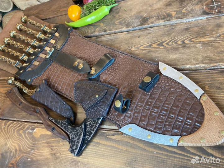 Шашлычный набор в кожаном чехле подарочный