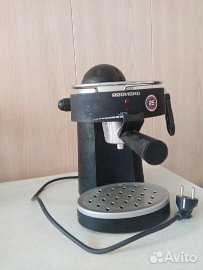 Кофеварка редмонд рожковая