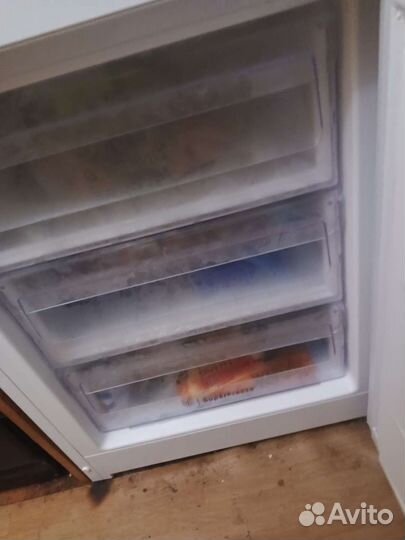 Холодильник бу indesit ITS 4180 W