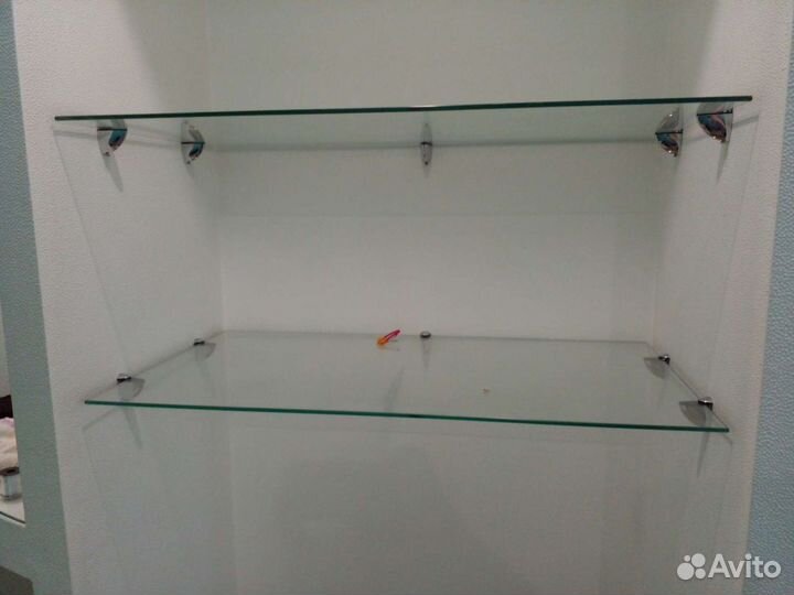 Полочки стеклянные