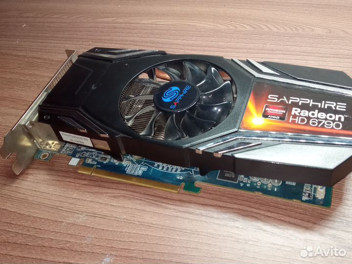 Видеокарта amd radeon sapphire hd 6790