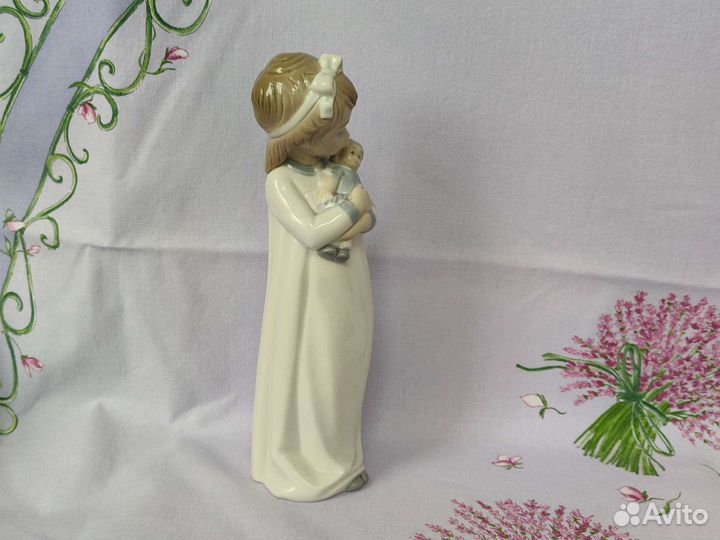 Статуэтка lladro nao