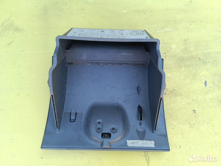 Ford Fusion Бардачок