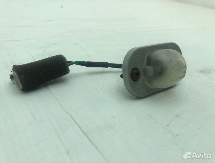 Подсветка номера задняя правая Hyundai Starex A1