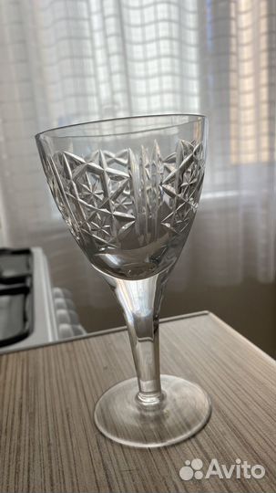 Хрустальные бокалы