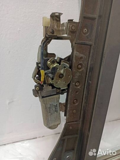 Люк Митсубиси Galant 8 EA