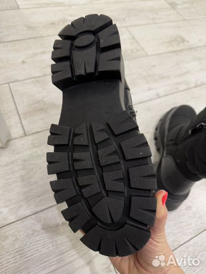 Дутики женские 41 размер бу