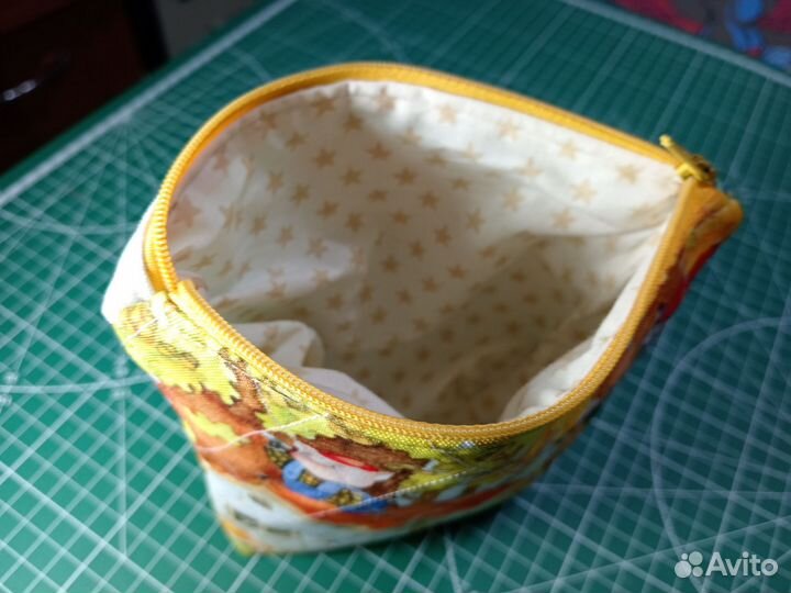 Косметичка/пенал/таблетница