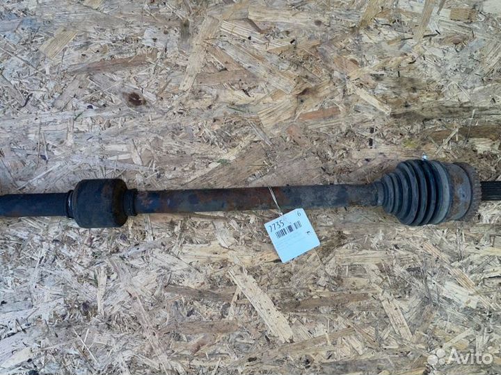 Привод полуось передний правый Hyundai Solaris 1