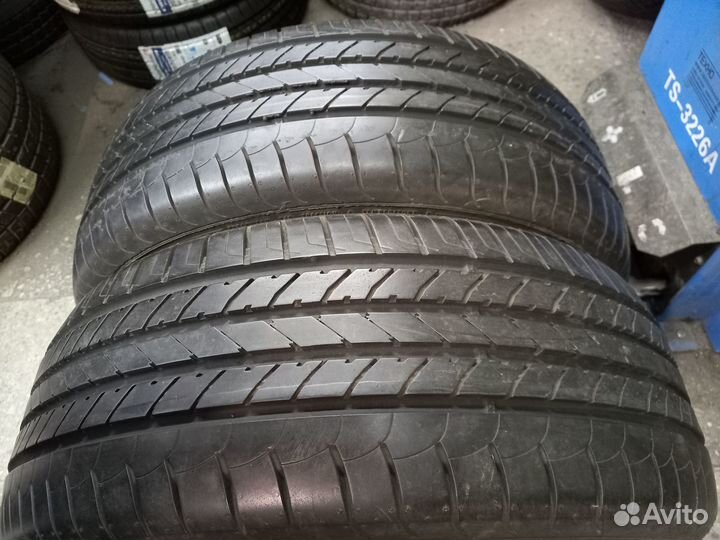 Goodyear EfficientGrip 205/50 R17 89V
