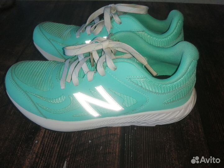 Кроссовки NB