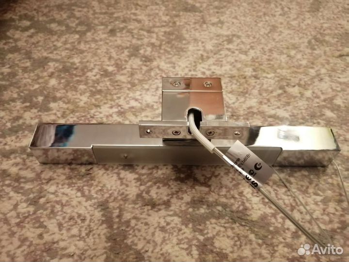 Светильник для ванной