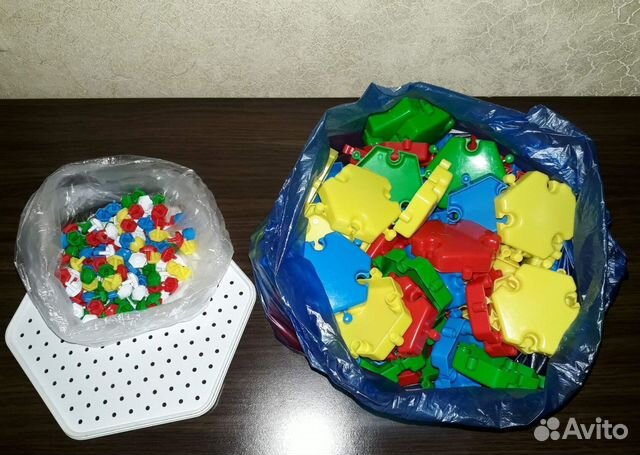 Мозаика,конструктор,ящик для игрушек