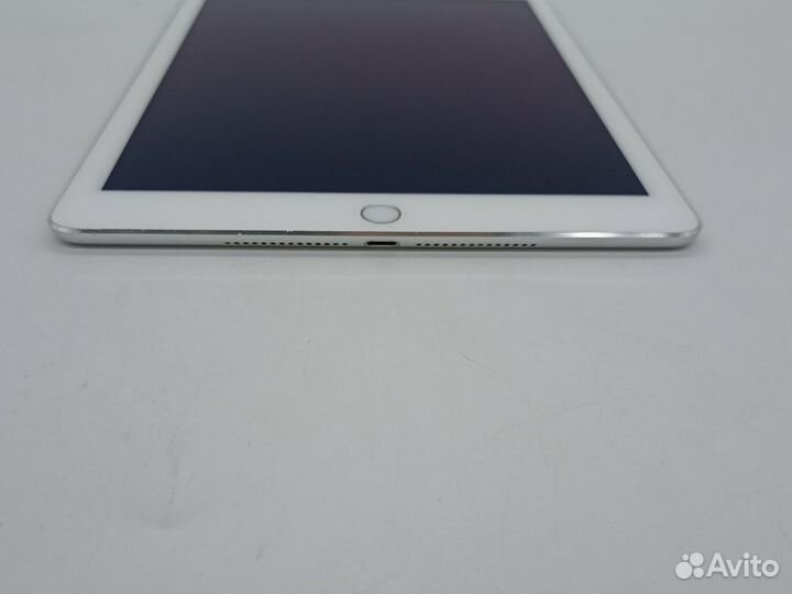 Планшет Apple iPad Air 2 128Gb Wi-Fi+Cellular б/у