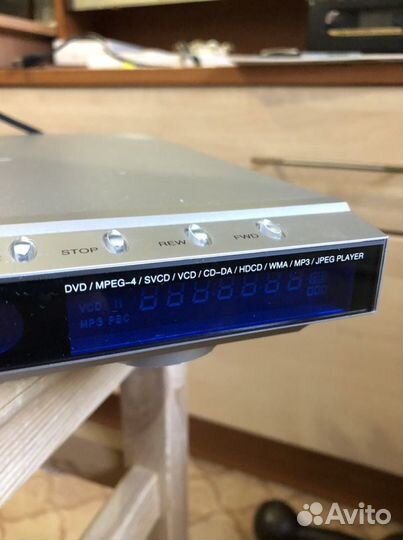 DVD плеер BBK с караоке