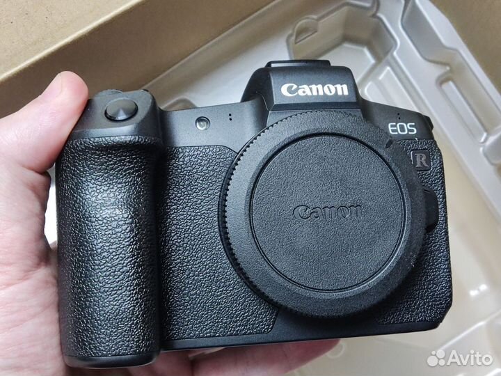 Canon eos R body