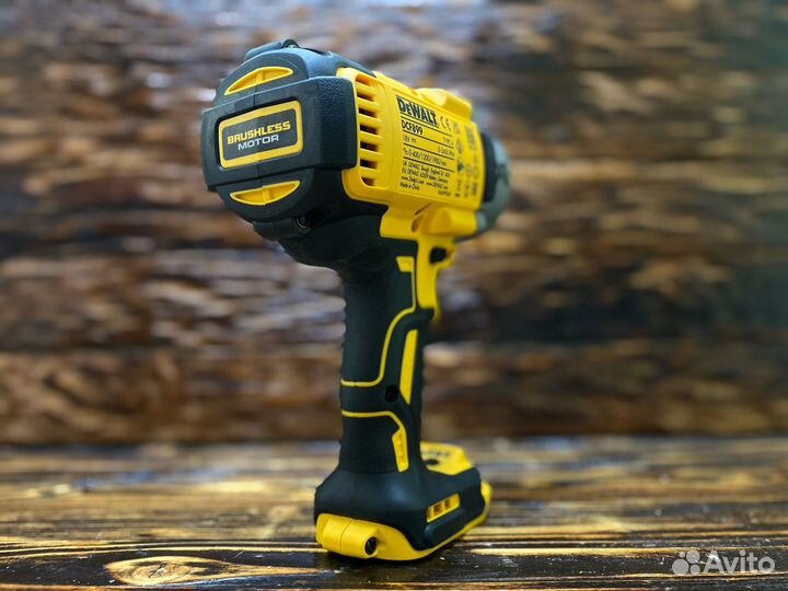 Гайковерт DeWalt DCF899, только тушка