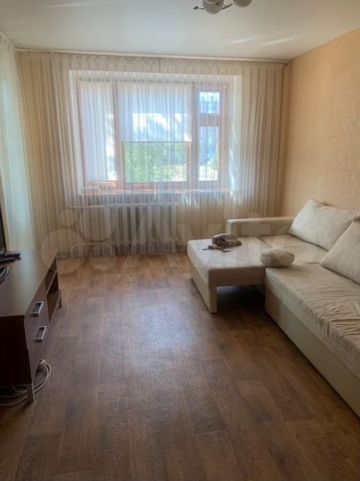 2-к. квартира, 50 м², 2/5 эт.