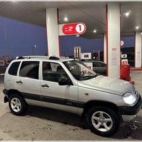 Chevrolet Niva 1.7 MT, 2006, 189 000 км, с пробегом, цена 395 000 руб.