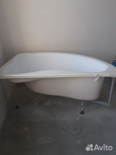 Ванна акриловая 15090 новая