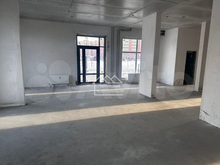 Торговое помещение 132 кв.м. в ЖК 