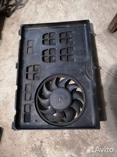 Вентилятор Радиатора охлаждения Ауди 100 С4