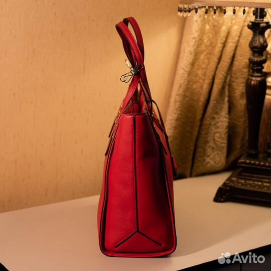 Сумка женская красная Guess