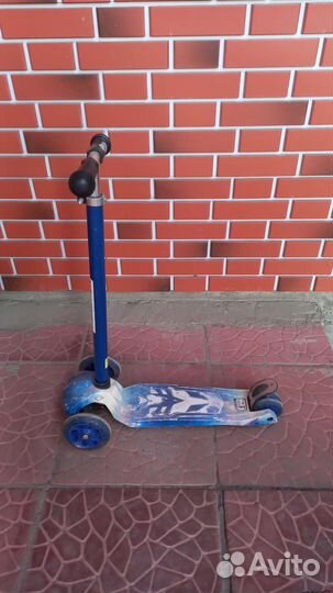 Самокат детский трехколесный