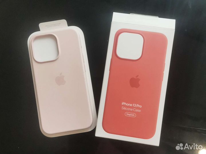 Оригинальный чехол на iPhone 13 pro