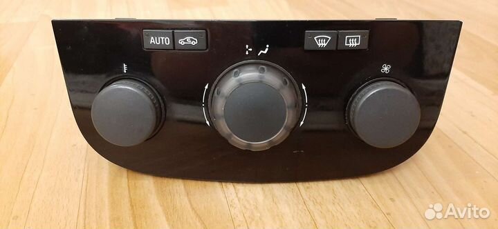 Панель климат контроля на opel corsa