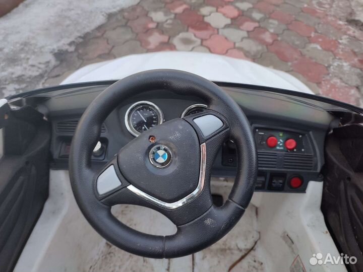 Детский электромобиль