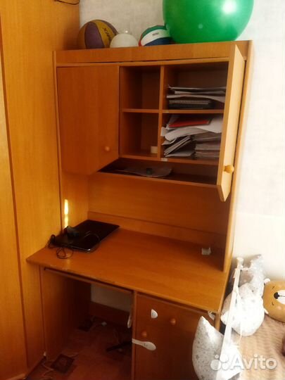 Письменный стол ученический