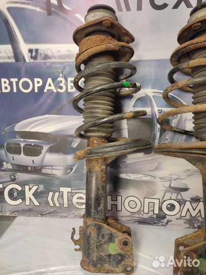 Передняя стойка Fiat Palio