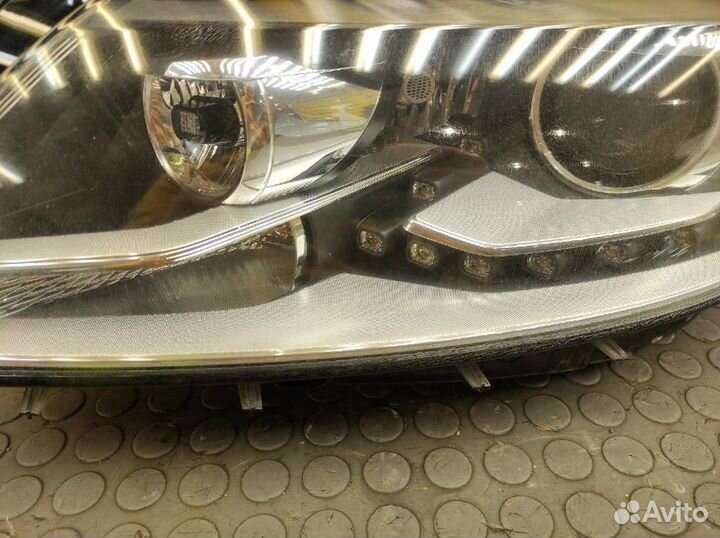 Фара левая Volkswagen Passat CC