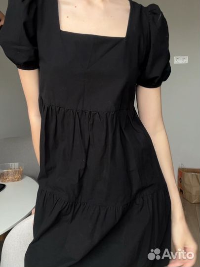 Черное платье мини