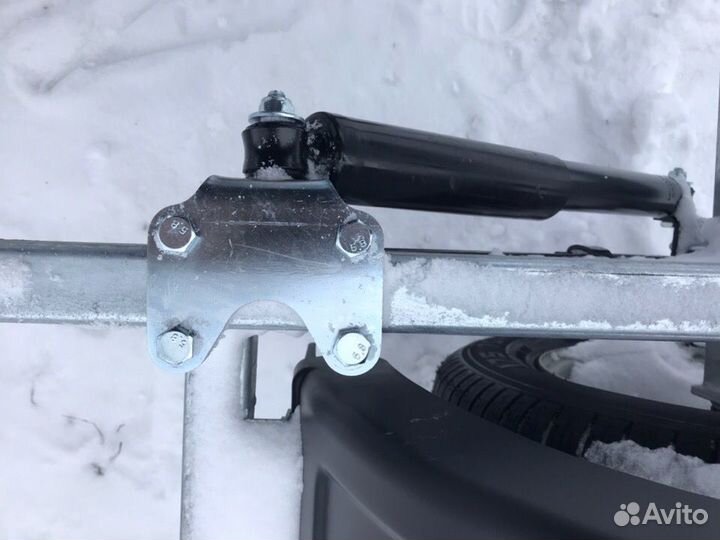 Кронштейн амортизатора лодочного прицепа мзса 8177