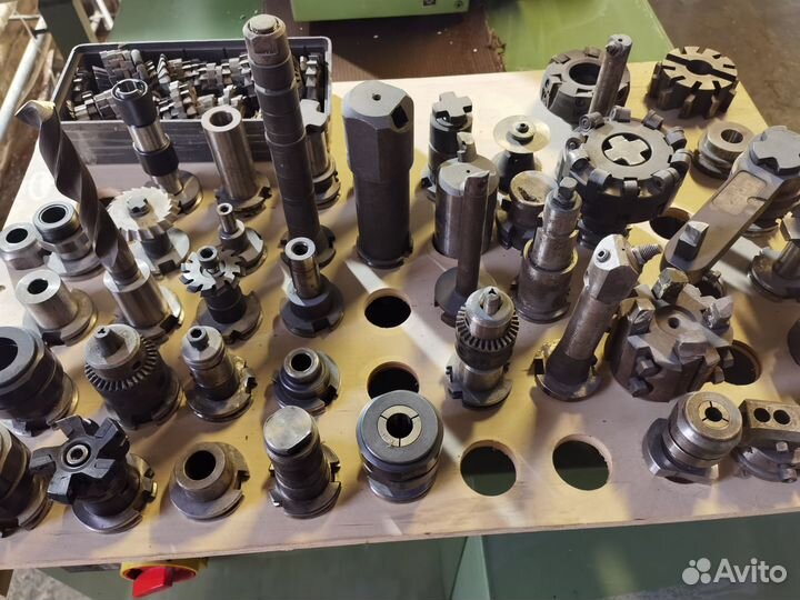 Продам фрезерный станок Ag400