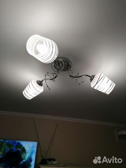 Люстра потолочная новая