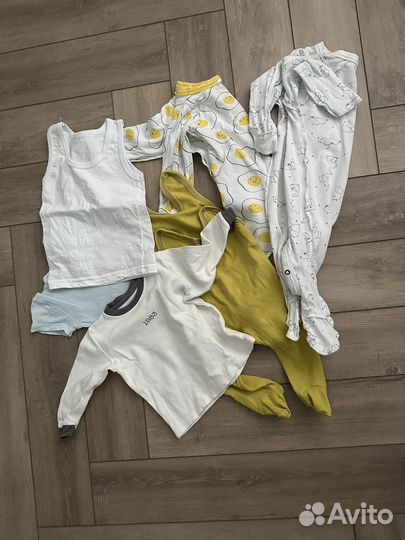 Отдам даром детские вещи на девочку