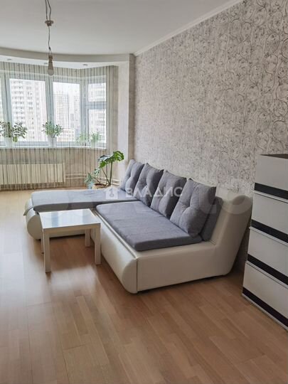 3-к. квартира, 79,7 м², 10/17 эт.